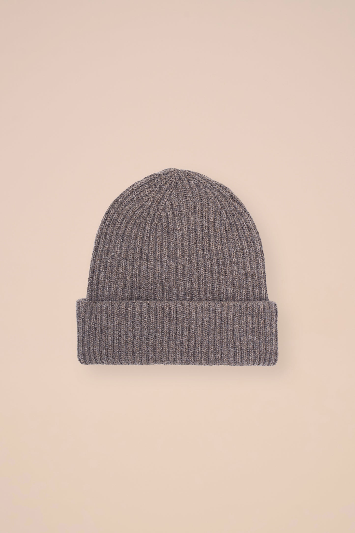 Norge Cashmere Beanie - DARKOLIVEGREEN