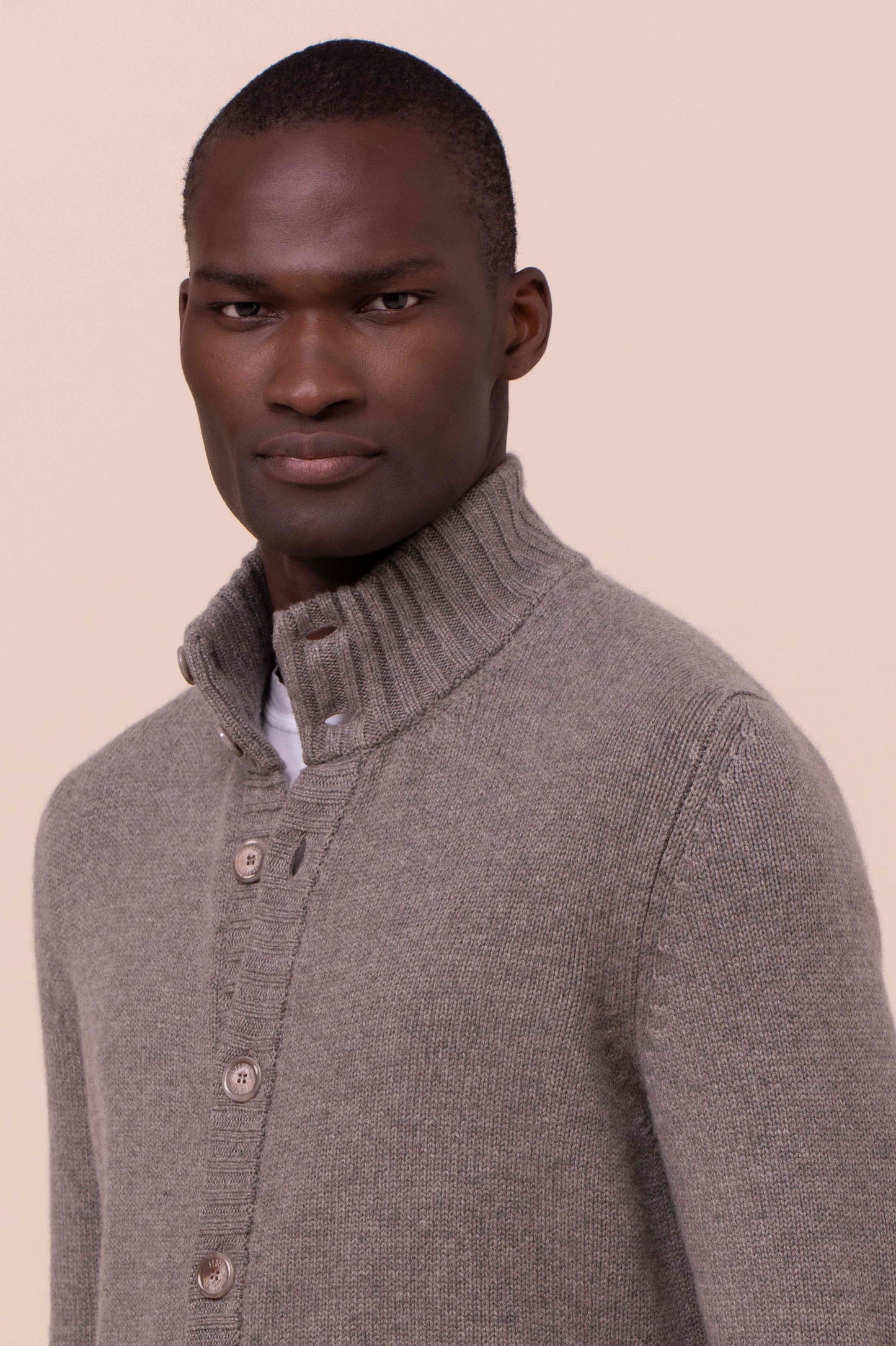 Favonius 428 cardigan in cashmere con bottoni - SAGEGREEN