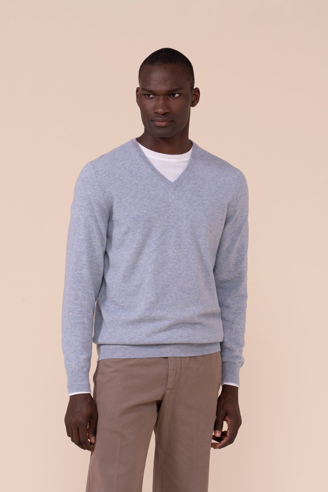 Pull slim v-neck in cashmere - WAVEMELANGE