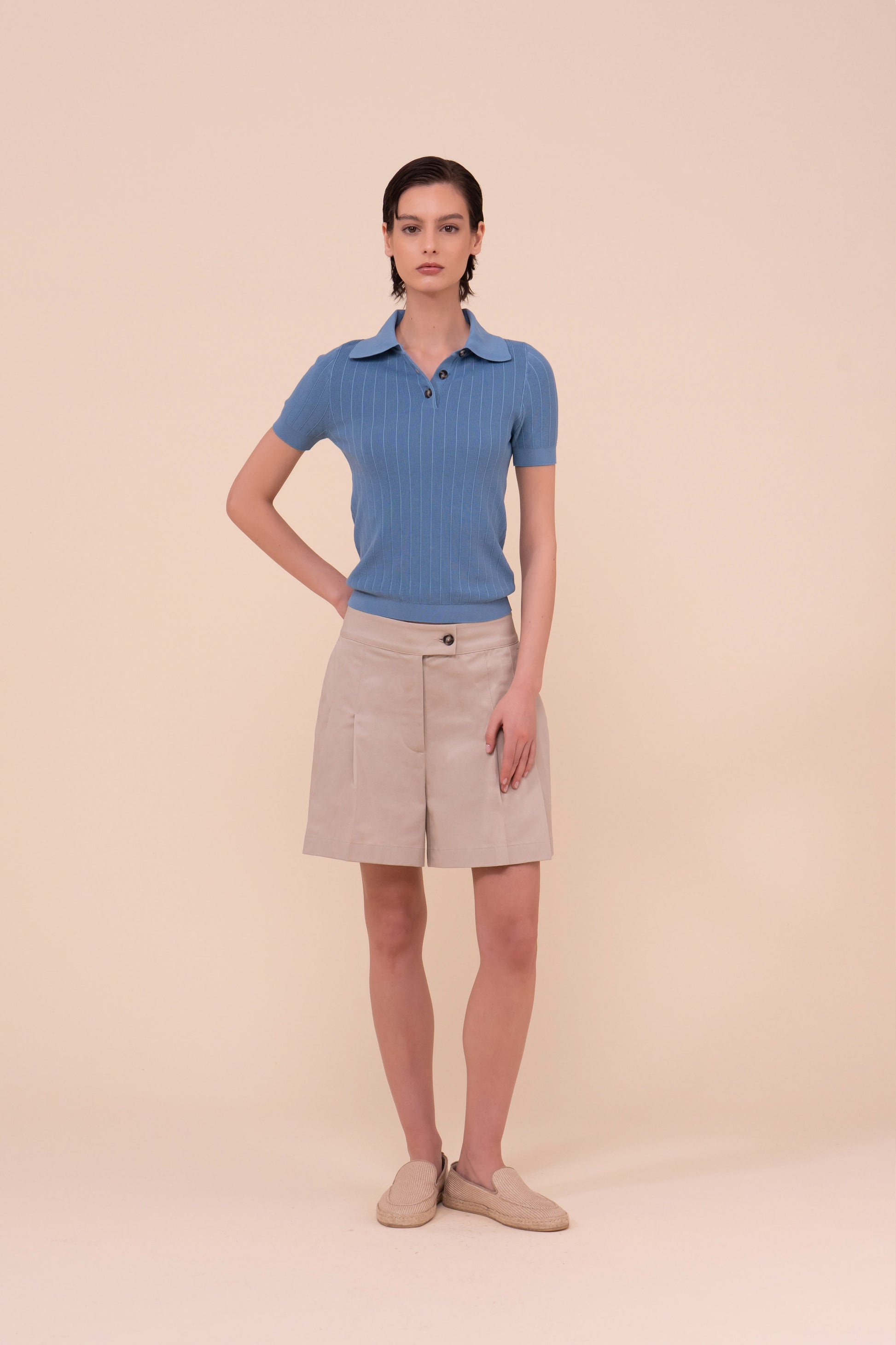 Egon shorts sartoriali in cotone gabardine - ALMOND