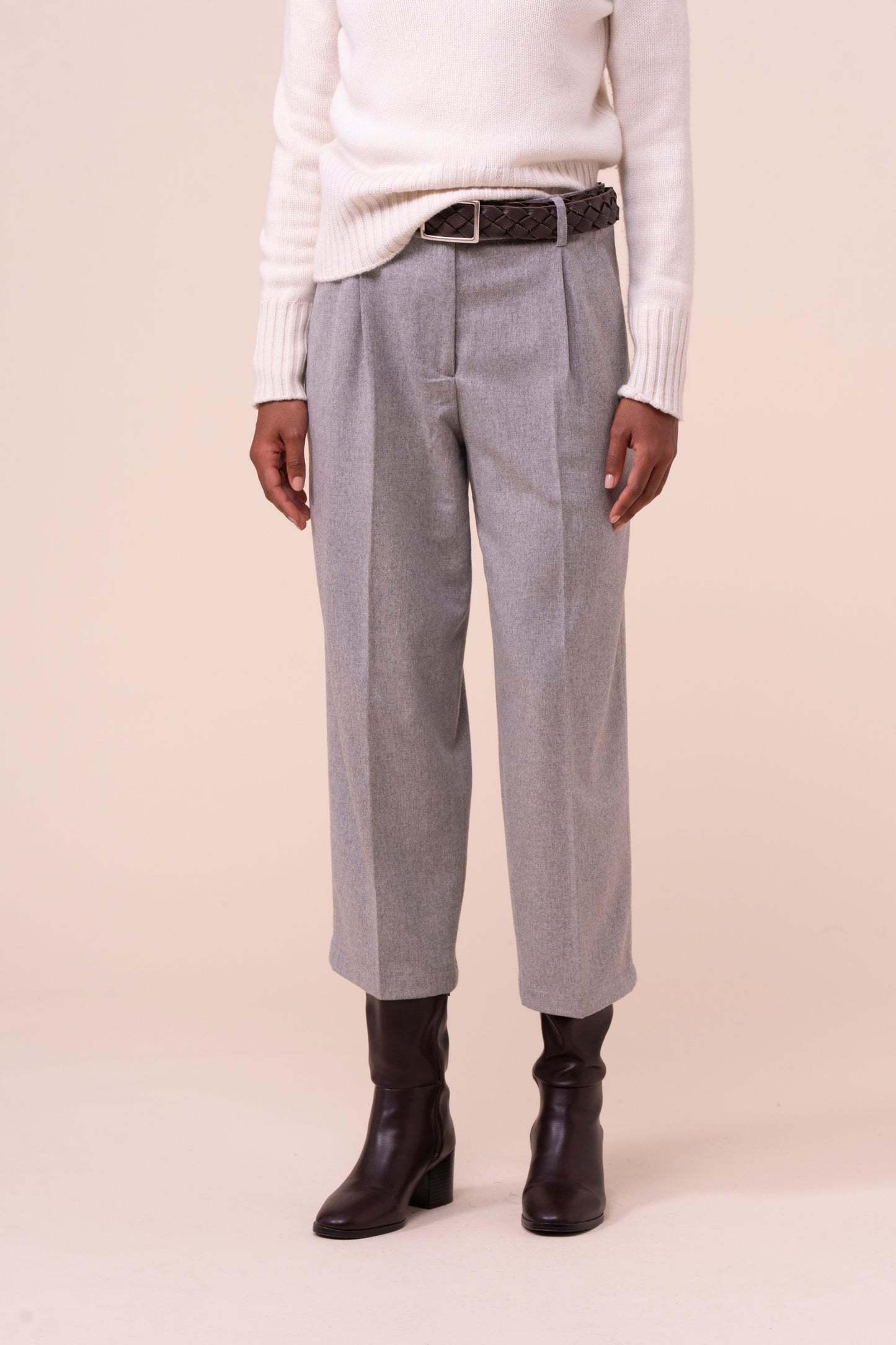 Rosalinda pantaloni carrot-fit in flanella di lana e cashmere - DENIM