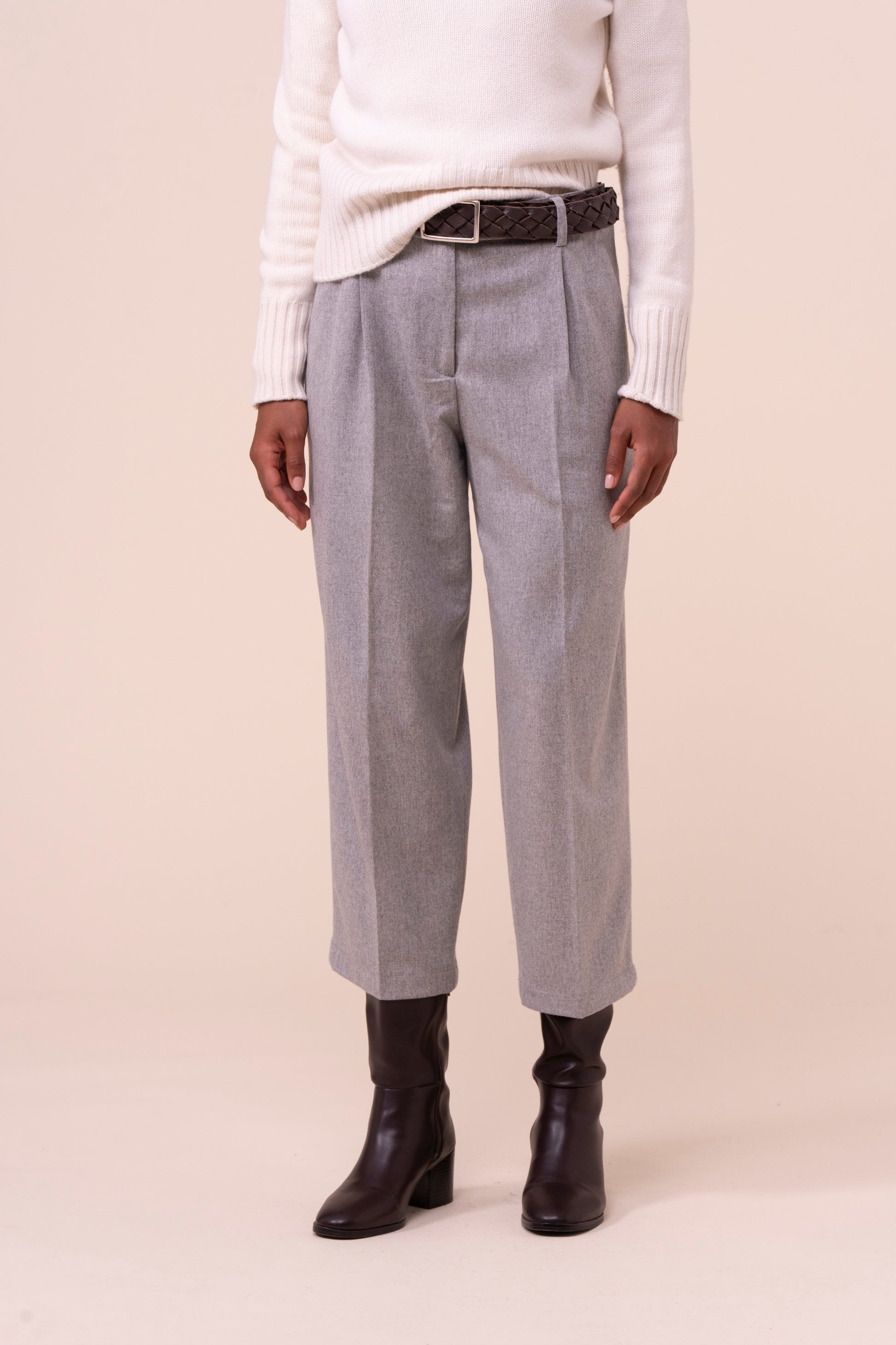 Rosalinda pantaloni carrot-fit in flanella di lana e cashmere - DENIM