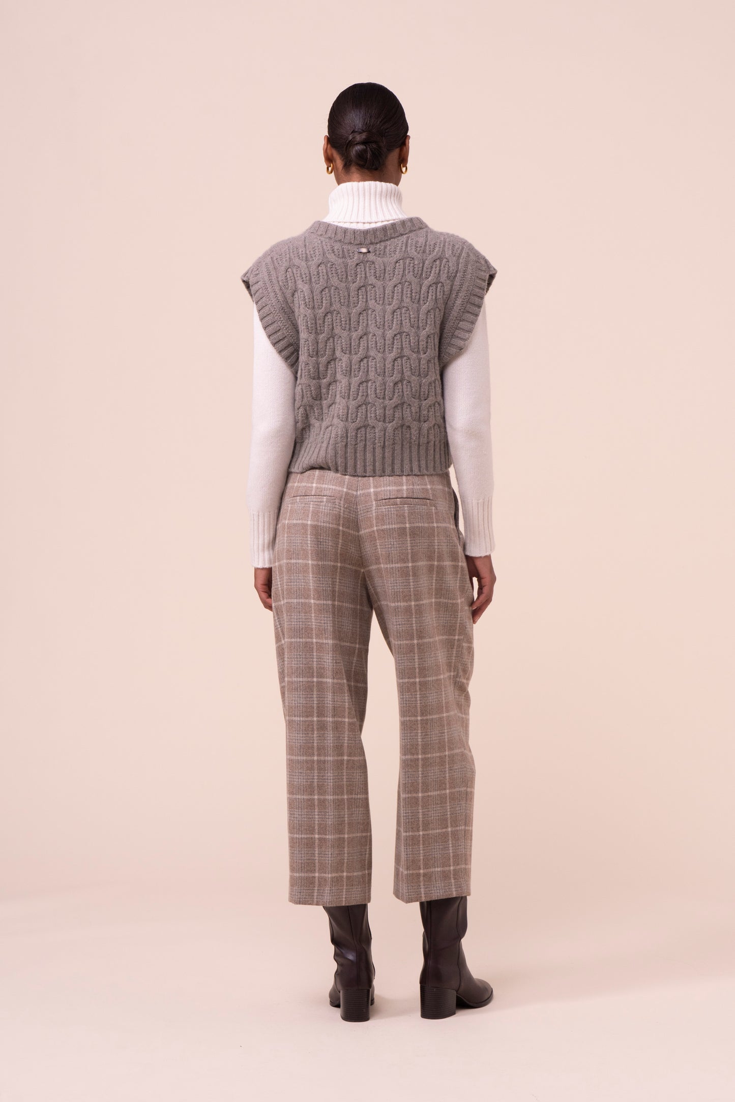 Rosalinda Cashmere Jack Carrot-Fit Pants - DUNES