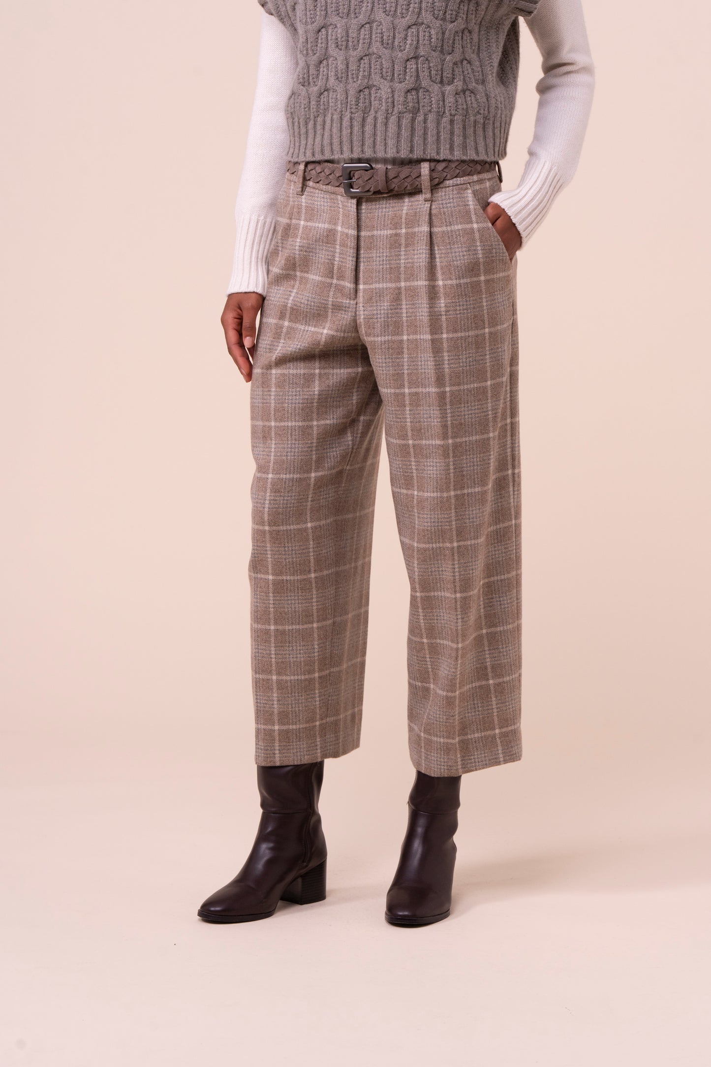 Rosalinda Cashmere Jack Carrot-Fit Pants - DUNES