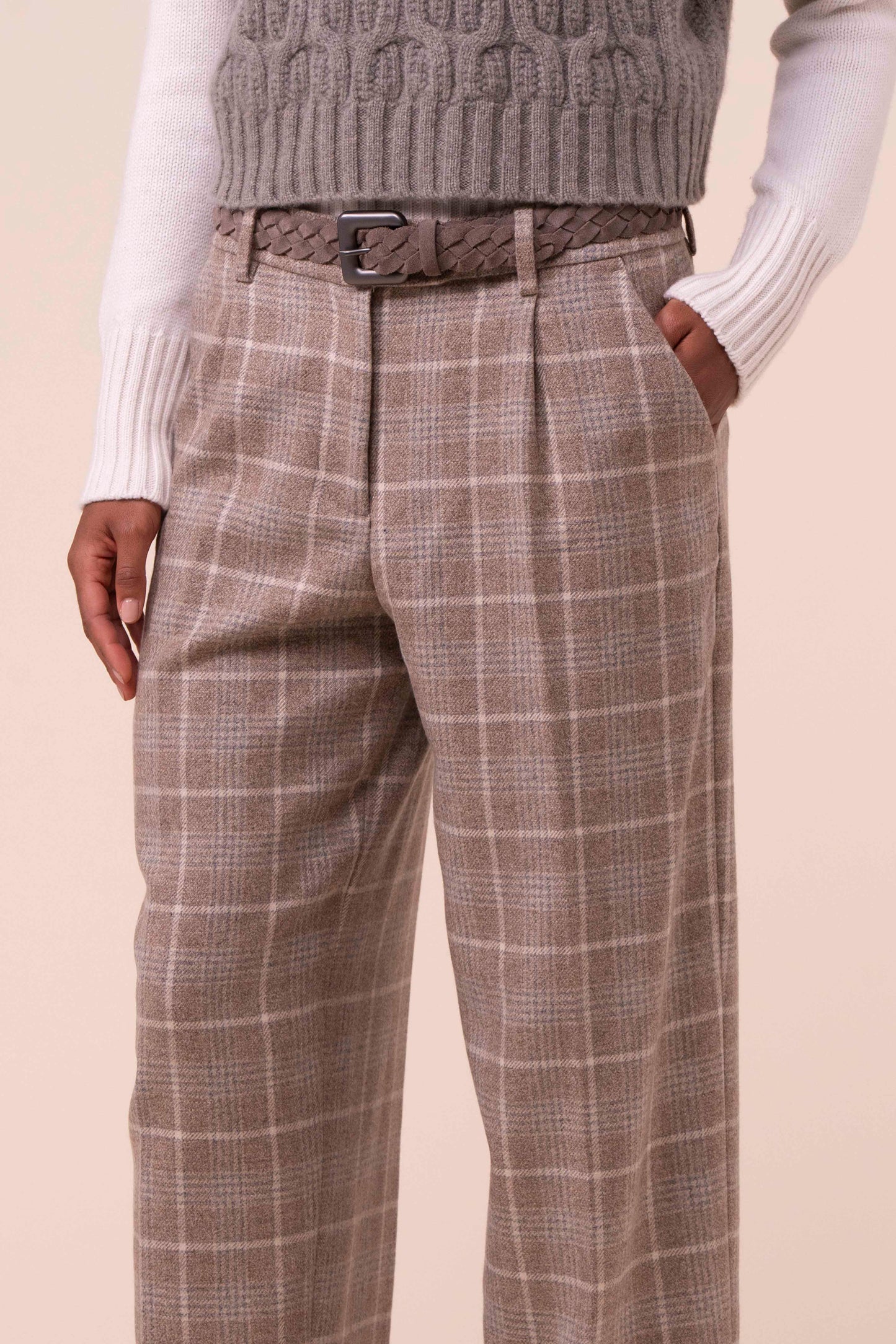 Rosalinda Cashmere Jack Carrot-Fit Pants - DUNES