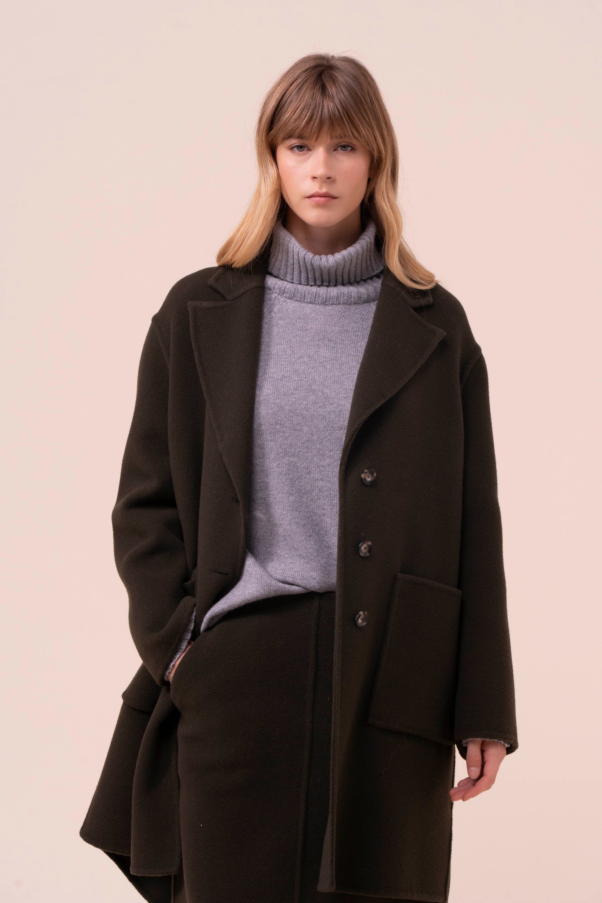 Ximena cappotto corto in lana e cashmere - DARKOLIVEGREEN