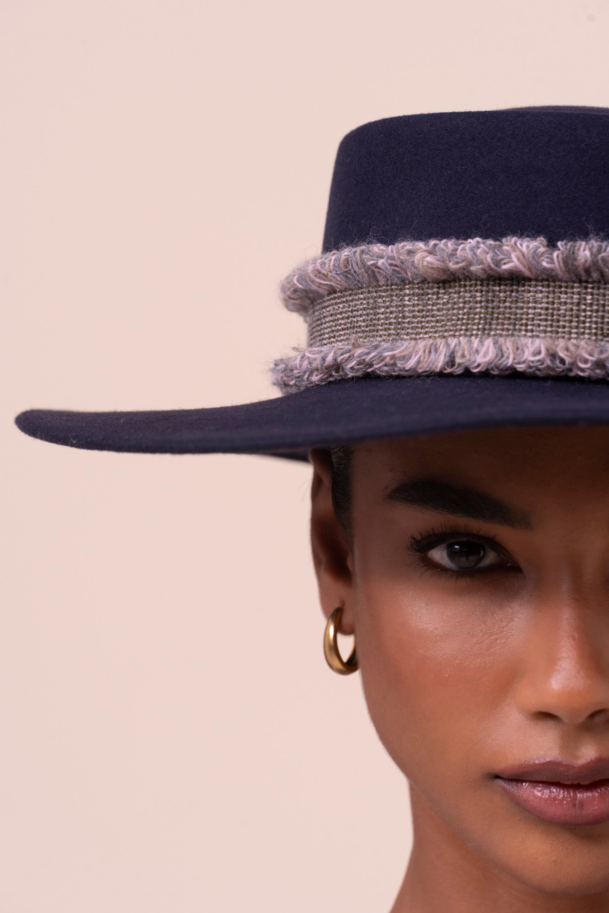 Leon Flat Felt Hat - MIDNIGHTBLUE