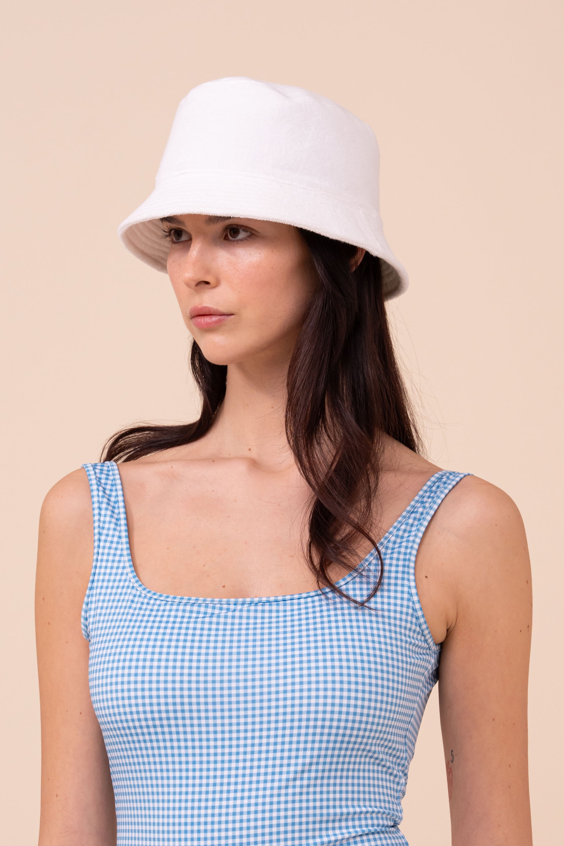 Lar cappello cloche in spugna - WHITE
