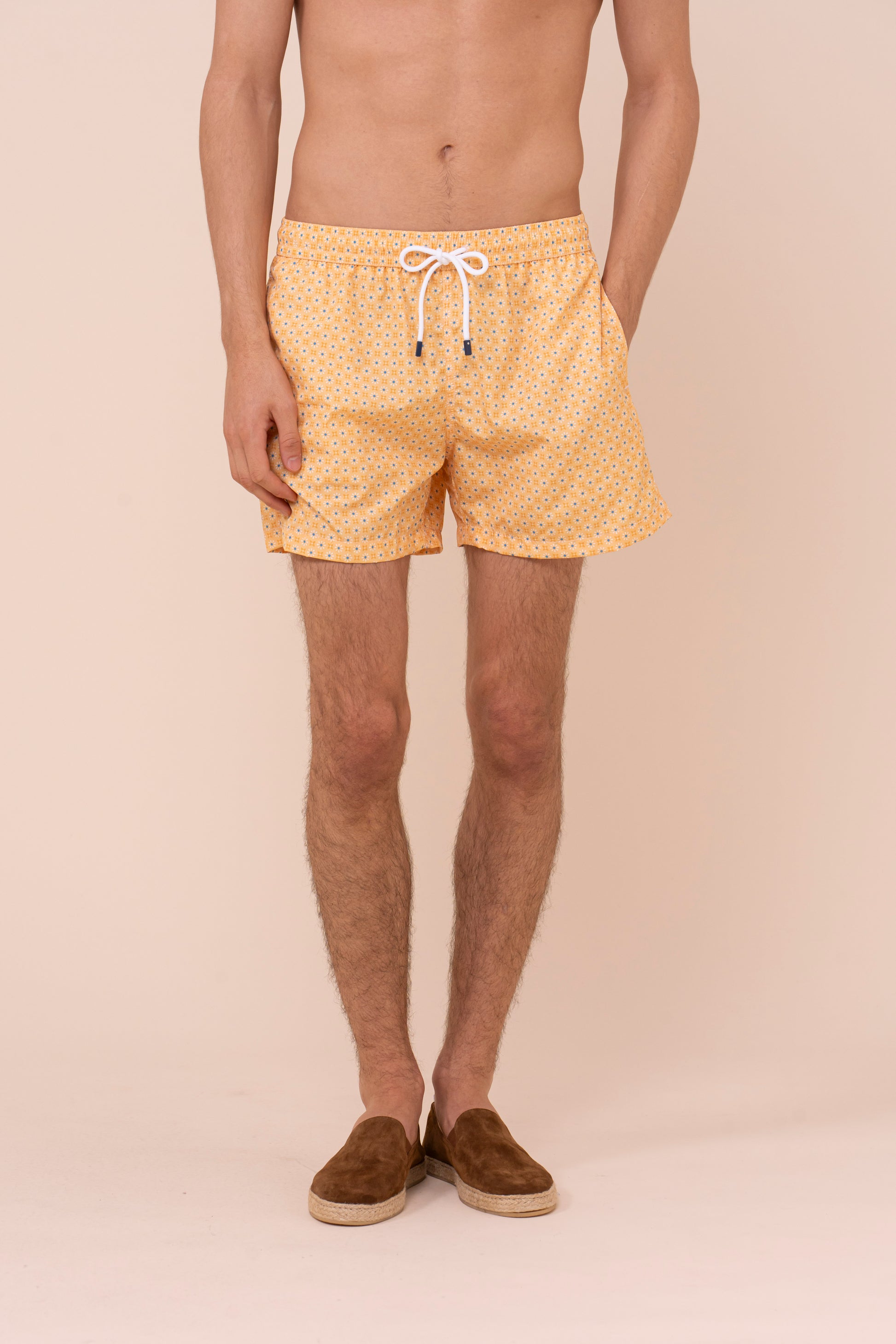 Madeira - The Sustainable Swim Trunks - Daisy Pattern - YELLOWORANGE