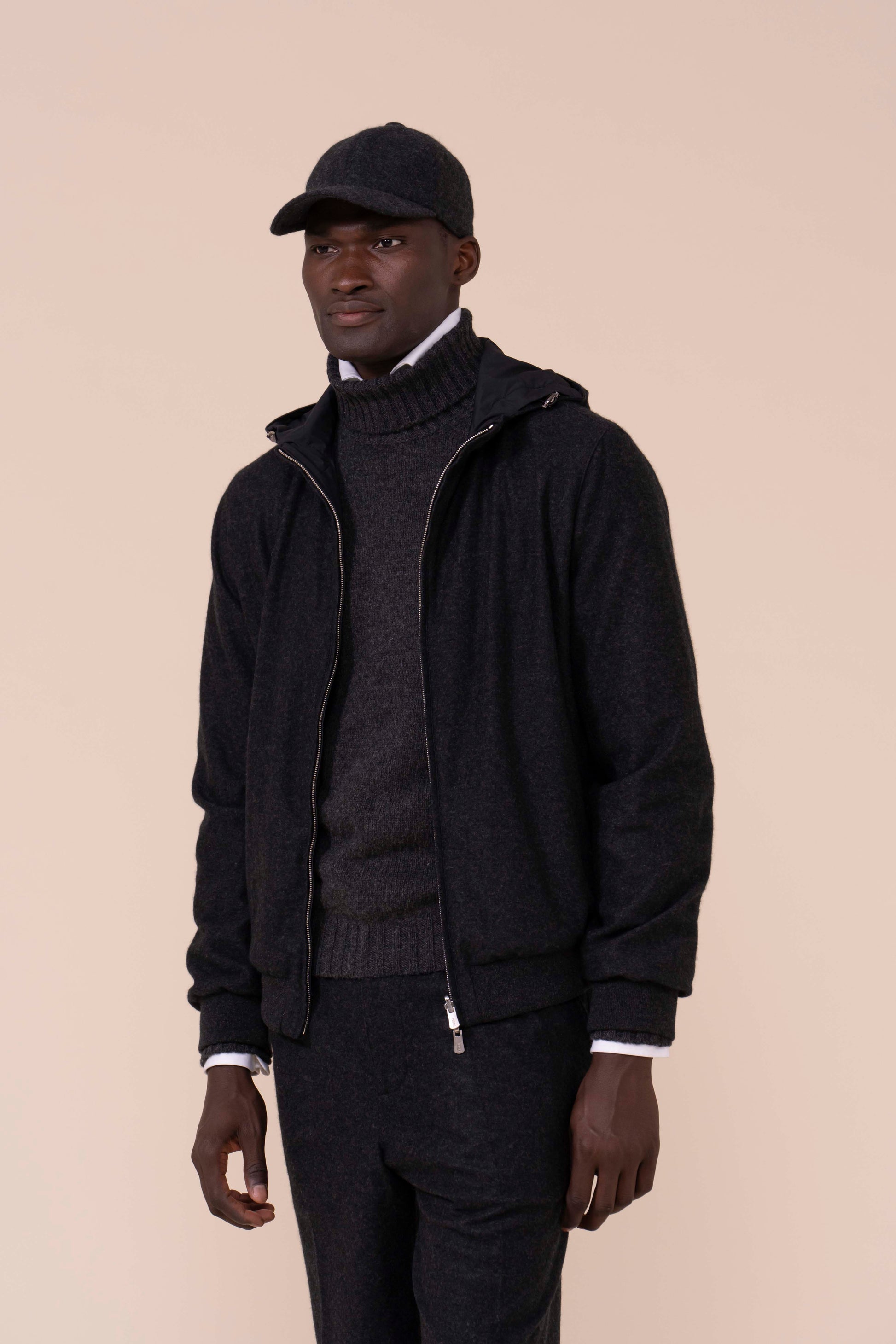 Land Cashmere Cap - ANTHRACITEMELANGE