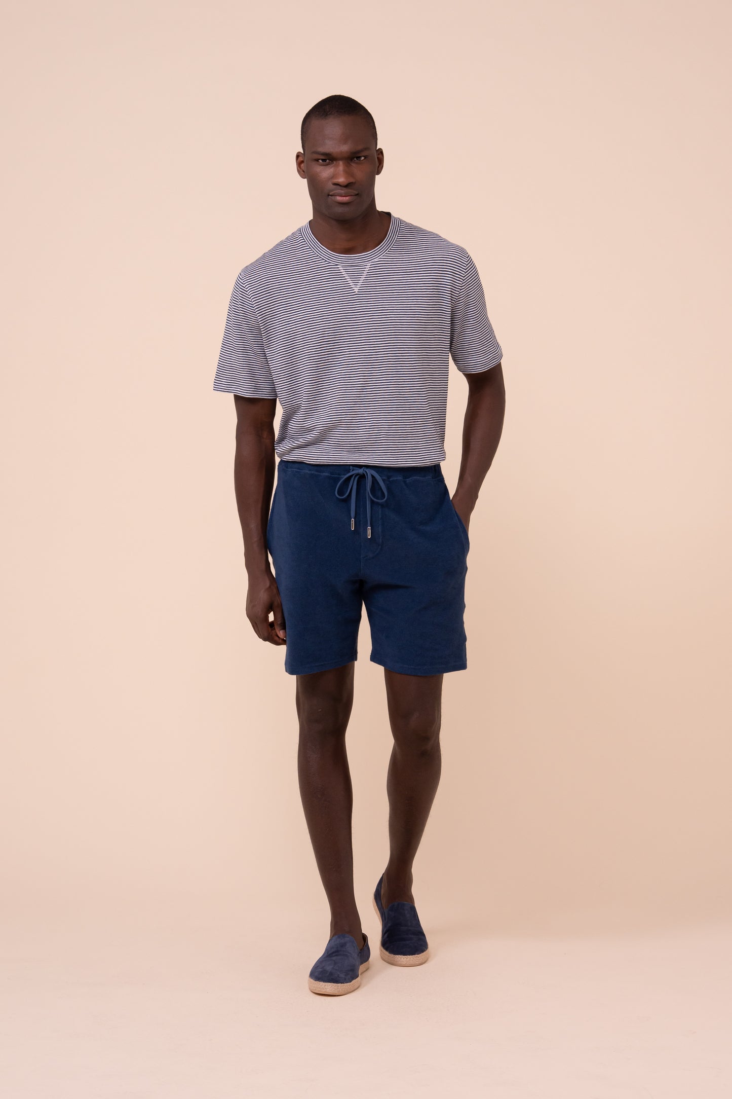 Run Terry Cotton Shorts - NAVY