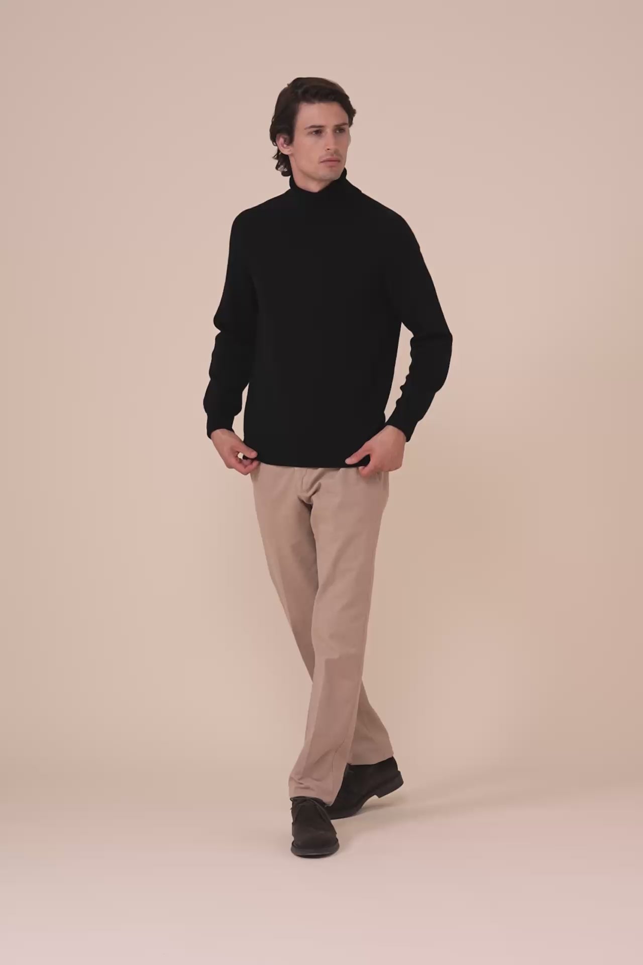 Derby Saddler Cashmere Turtleneck in iconic colors - BLACK
