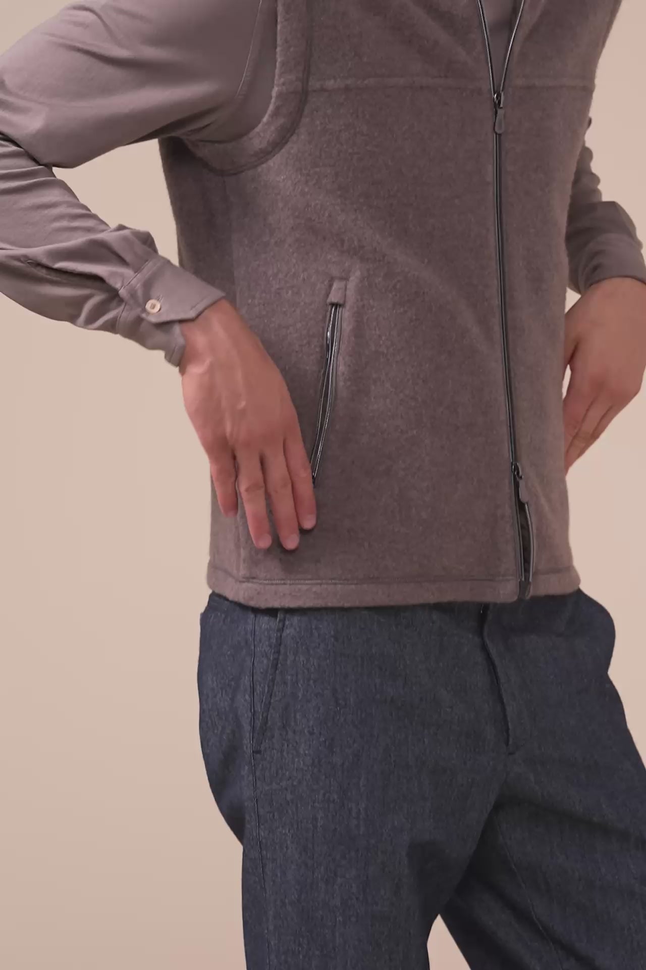 Par Cashmere Velour Vest - DARKGREIGE