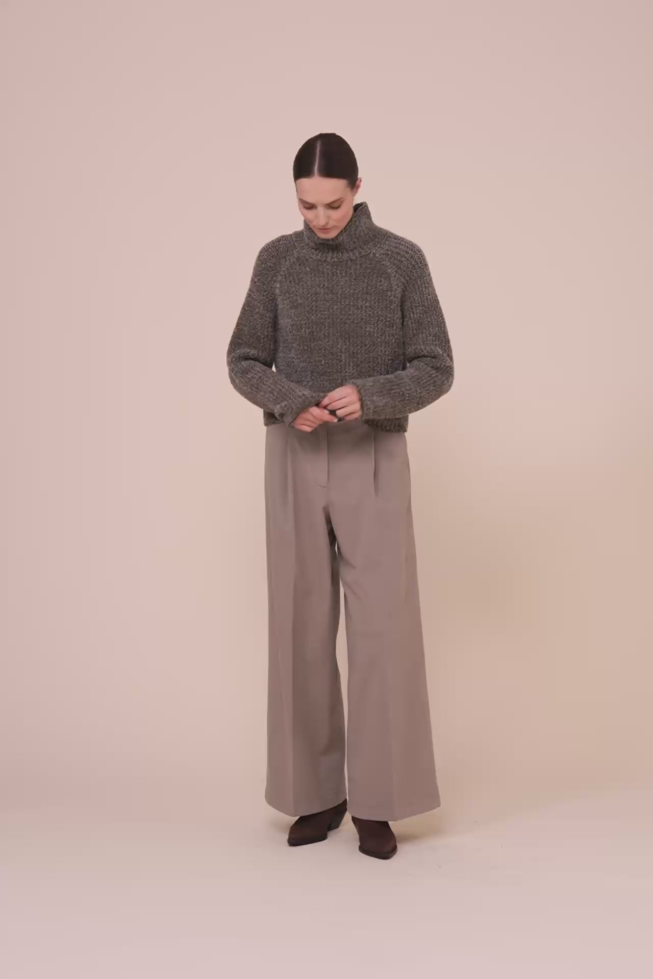 Bruna dolcevita Lushwool in lana - DARKOLIVEGREEN