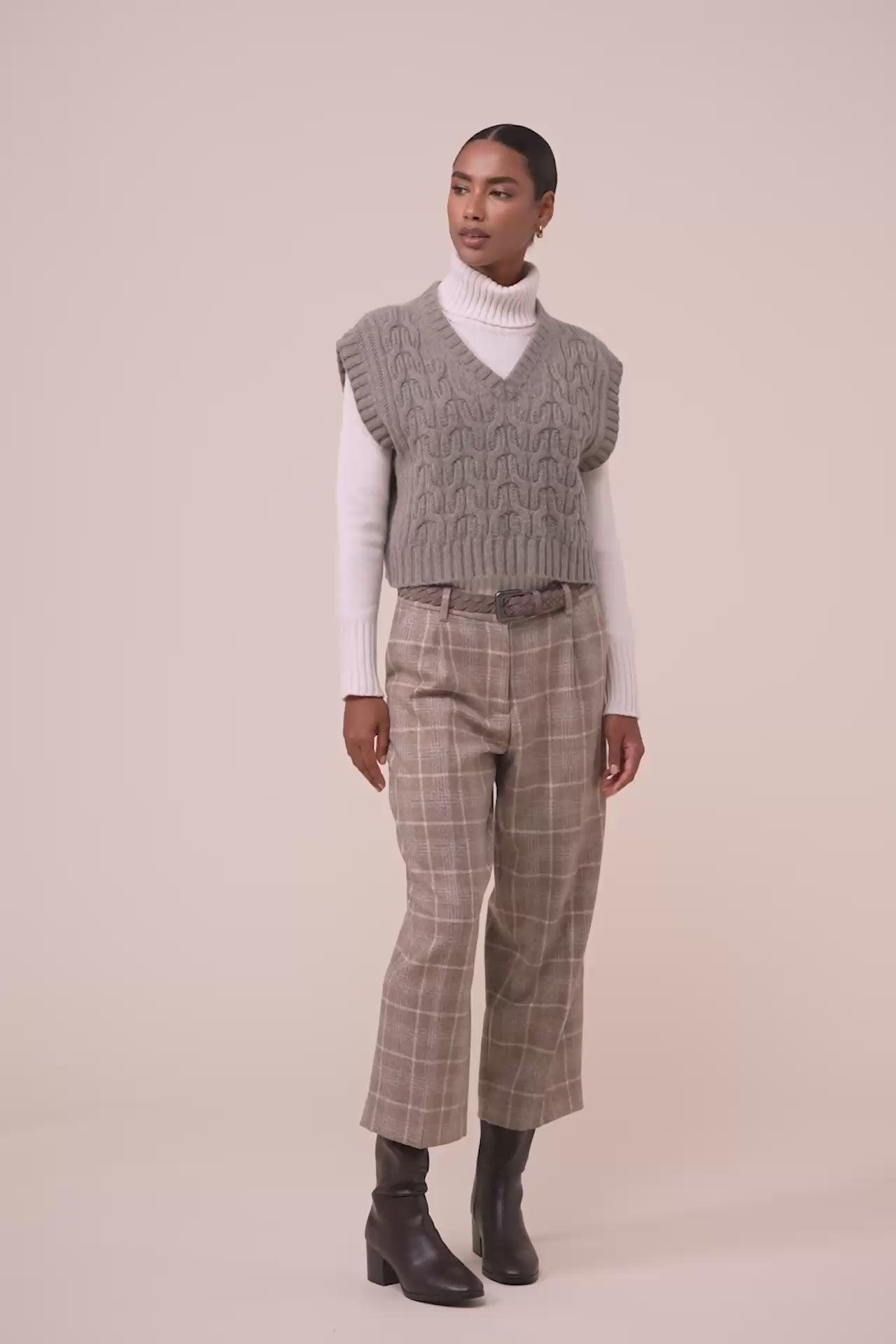 Dena gilet in cashmere a trecce - SAGEGREEN