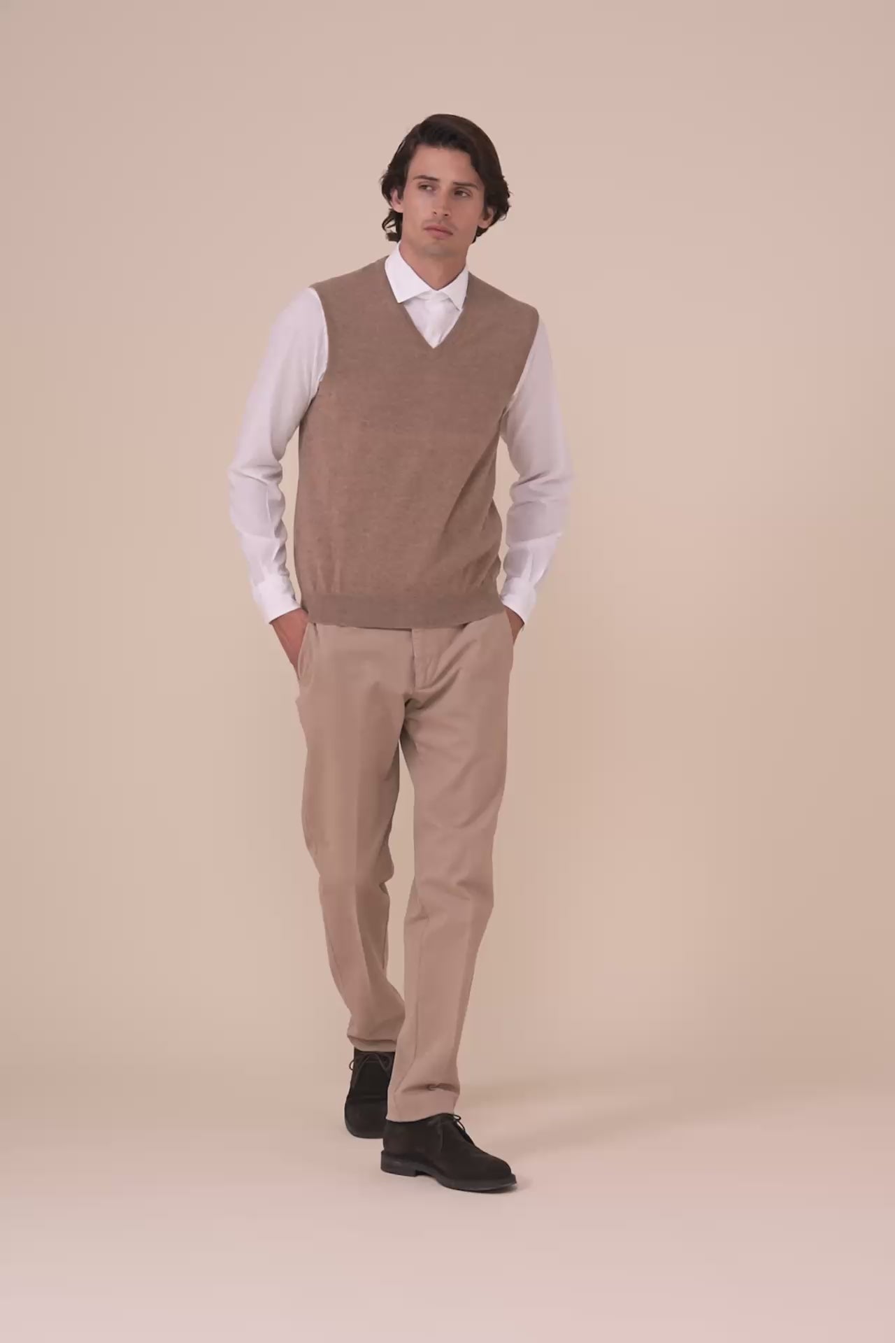 Gilet in cashmere con scollo a V nei colori iconici - CORDA