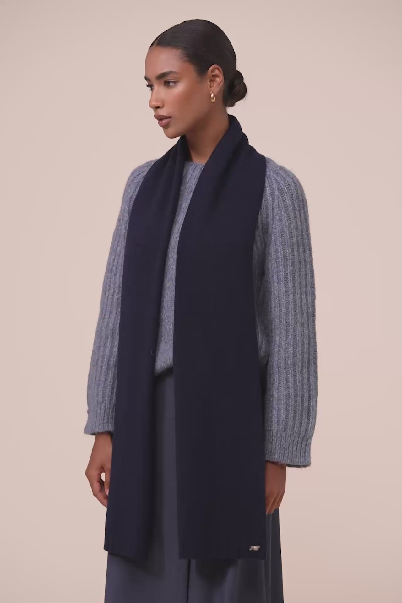 Dita sciarpa in cashmere Feather - MIDNIGHTBLUE